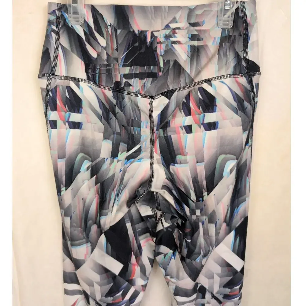 Nike Dri Fit Legend geometric legging Med Running Gym Active Athletic Workout